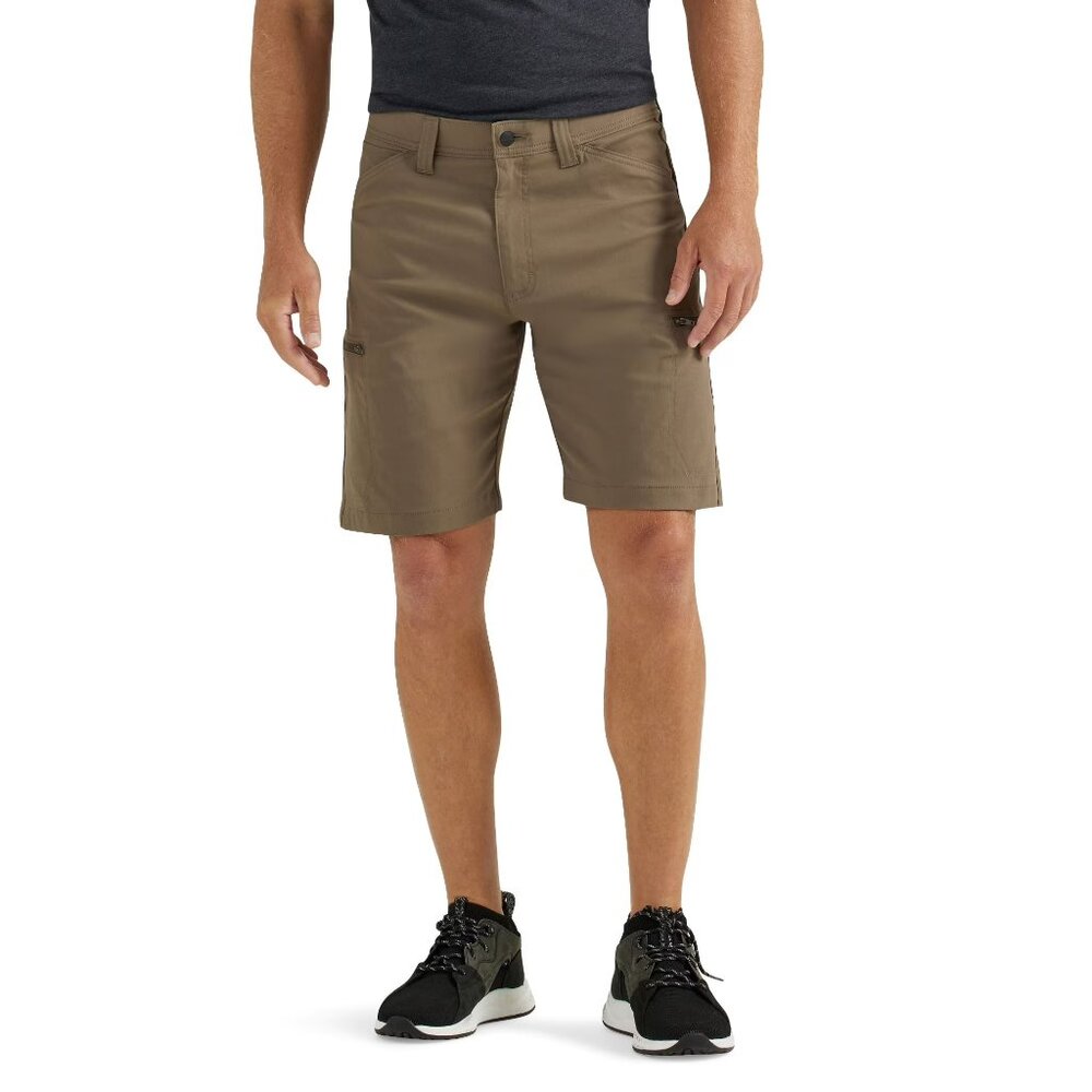 NWT Wrangler Men’s Outdoor Performance Zip Cargo Shorts – Khaki, 10”